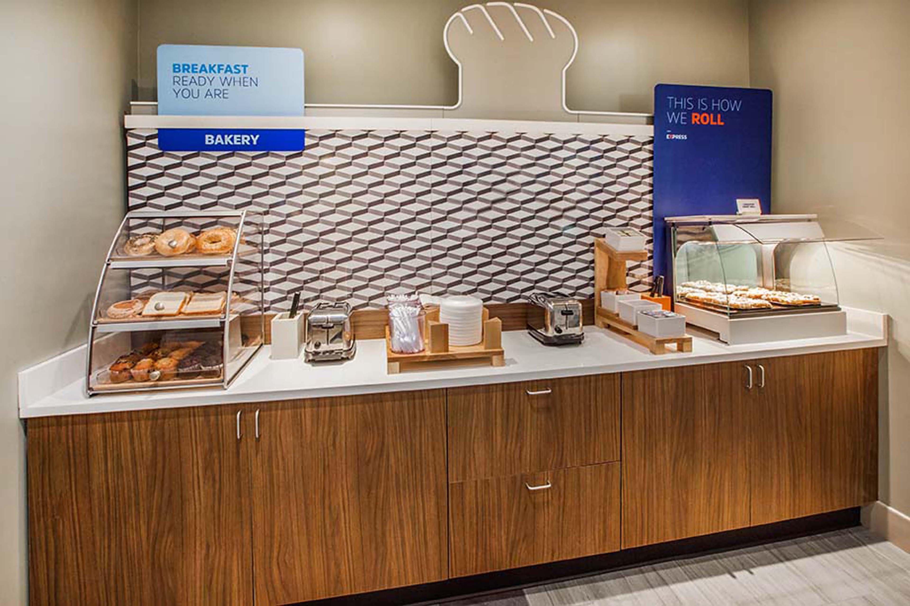 Holiday Inn Express And Suites West Ocean City By Ihg Экстерьер фото