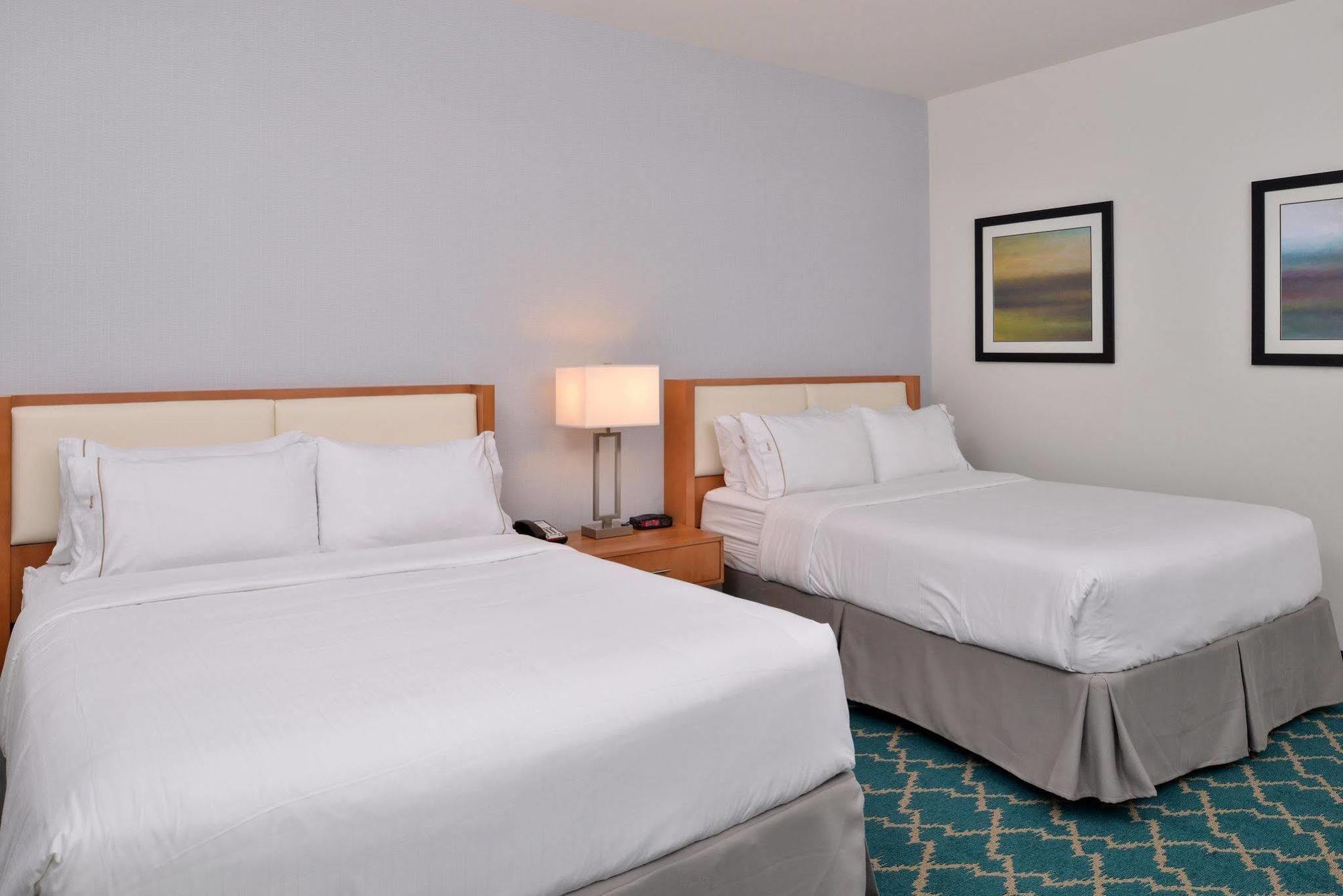 Holiday Inn Express And Suites West Ocean City By Ihg Экстерьер фото